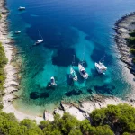 Kroatië Luchtfoto Otok Žirje, Luftaufnahme Zirje Bucht, Šibenik